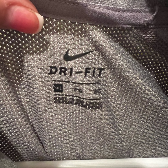 Virginia tech Nike XXL women’s top - Picture 6 of 7